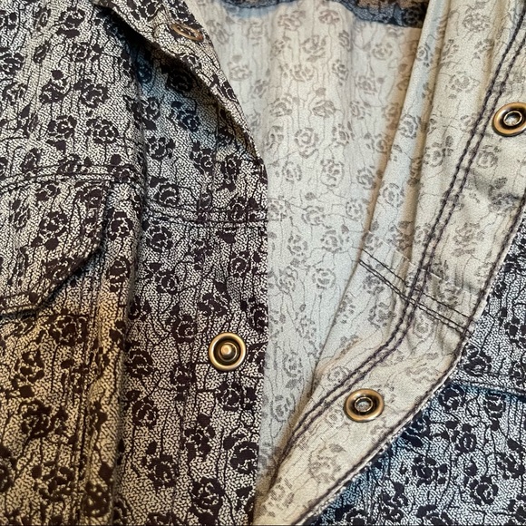 Calvin Klein Men’s Button Shirt Medium - Picture 3 of 10